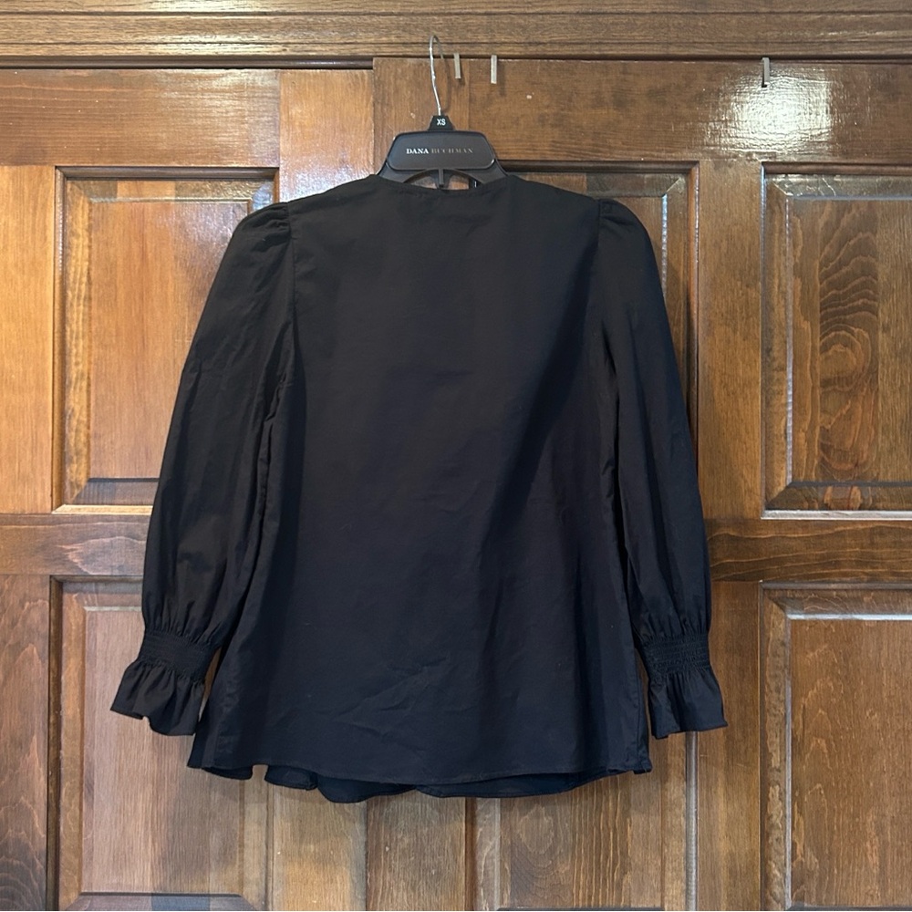 Pomander Place Tuckernuck Black Easton Blouse XS Ruffle Puff Sleeve Swing Top - Picture 4 of 10